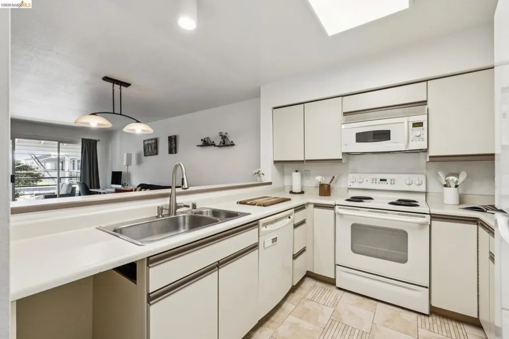 1203 Melville Sq #216 Richmond, CA 94804