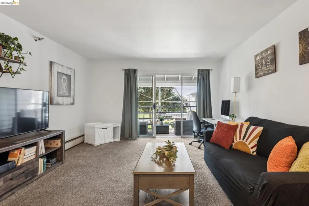 1203 Melville Sq #216 Richmond, CA 94804