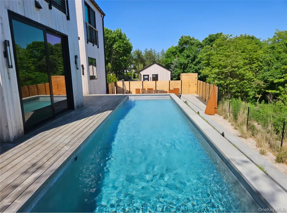 599 Peconic Bay Boulevard Jamesport, NY 11947