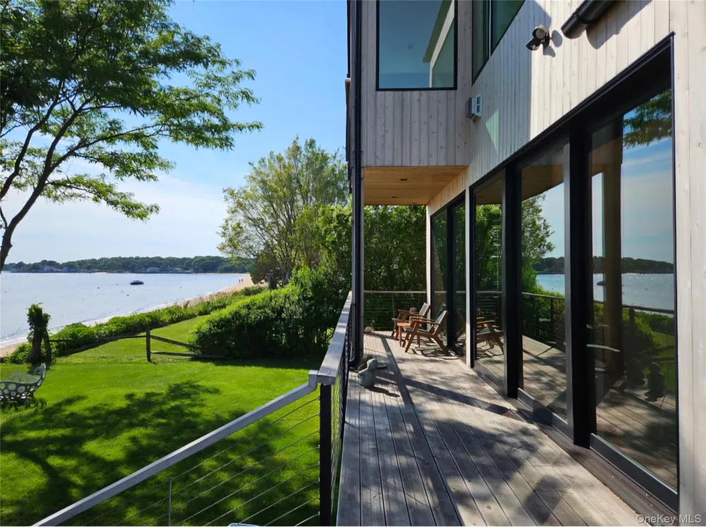 599 Peconic Bay Boulevard Jamesport, NY 11947