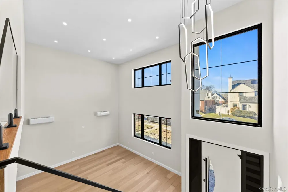 75-31 175th Street Fresh Meadows, NY 11366