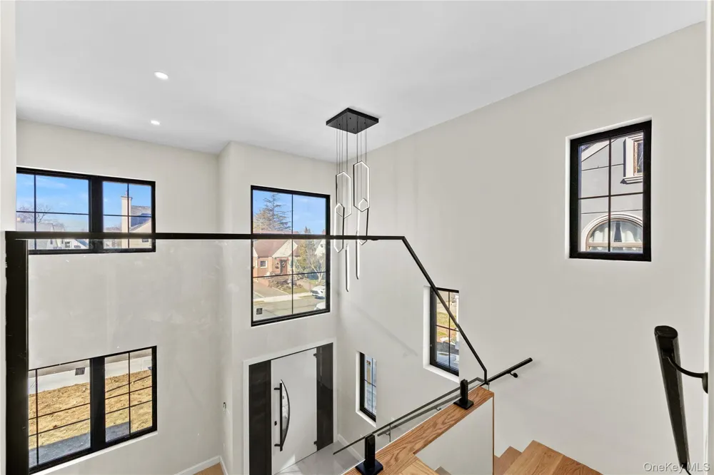 75-31 175th Street Fresh Meadows, NY 11366