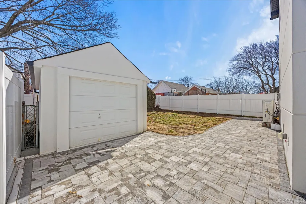 75-31 175th Street Fresh Meadows, NY 11366