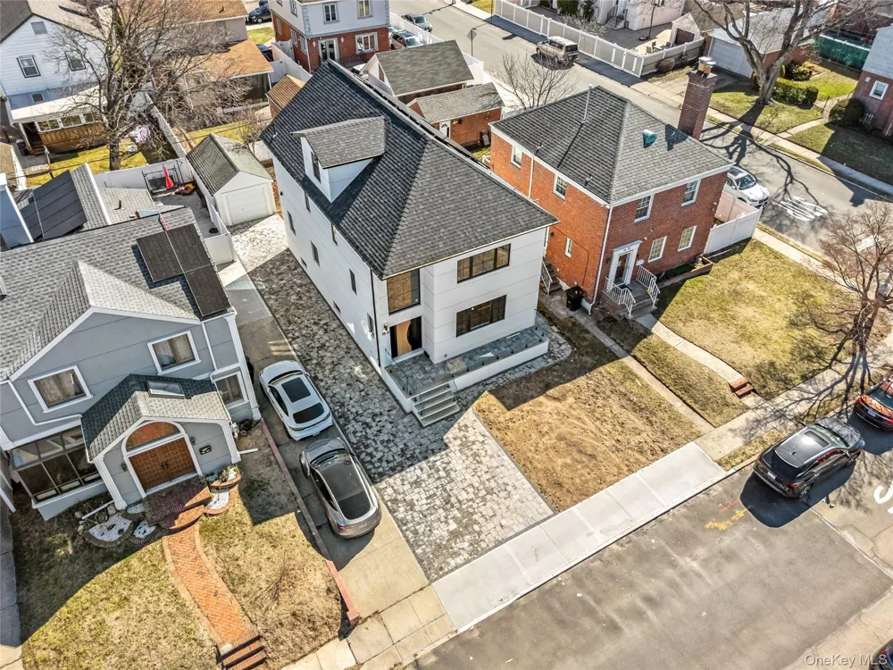 75-31 175th Street Fresh Meadows, NY 11366