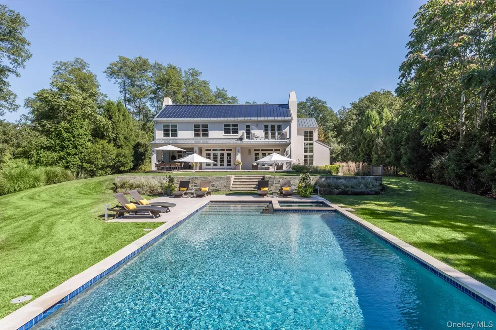 27 Ezekills Hollow Sag Harbor, NY 11963