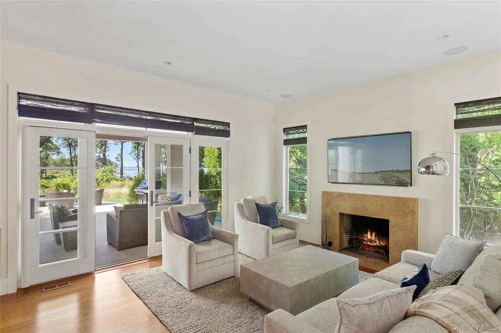 27 Ezekills Hollow Sag Harbor, NY 11963