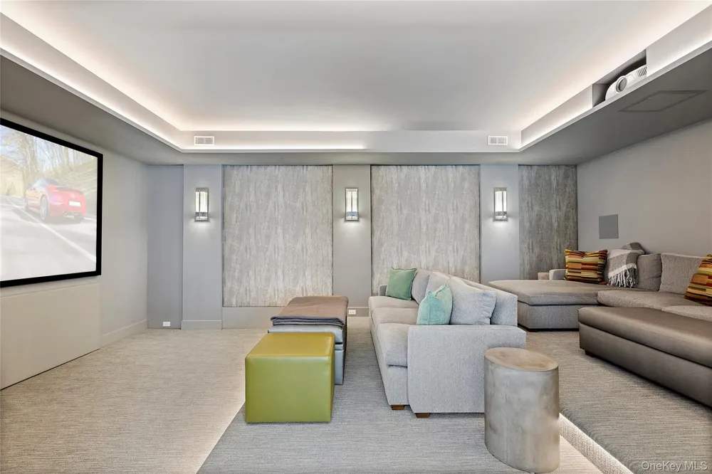 27 Ezekills Hollow Sag Harbor, NY 11963