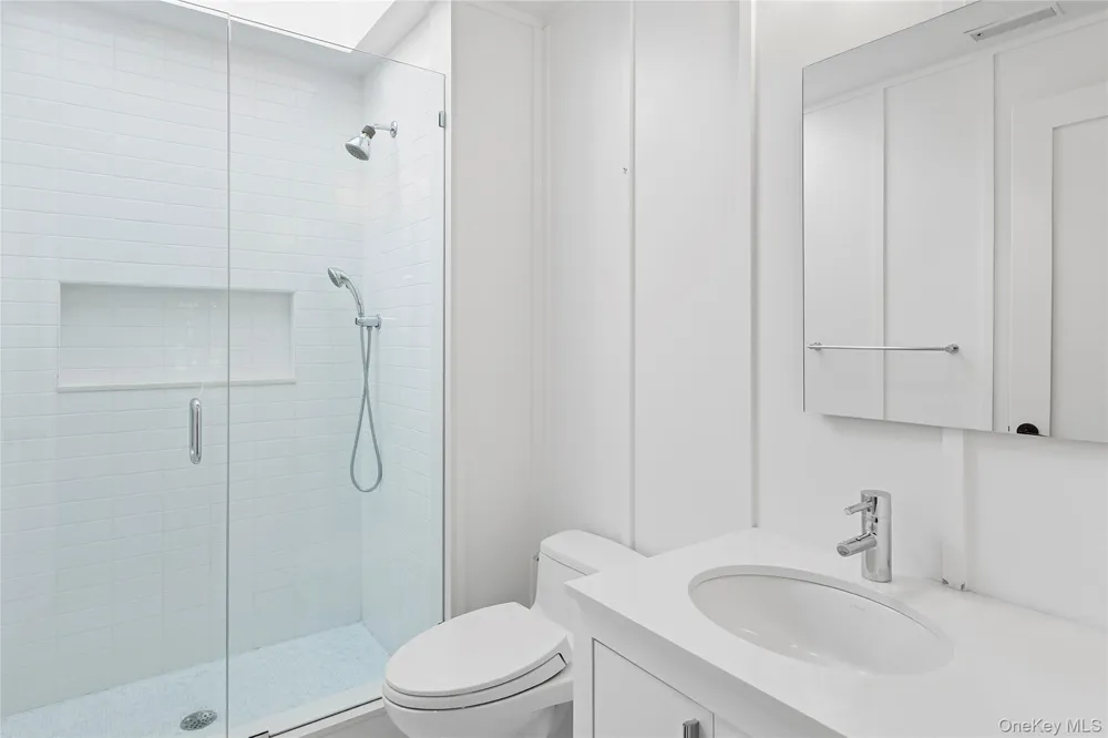 27 Ezekills Hollow Sag Harbor, NY 11963