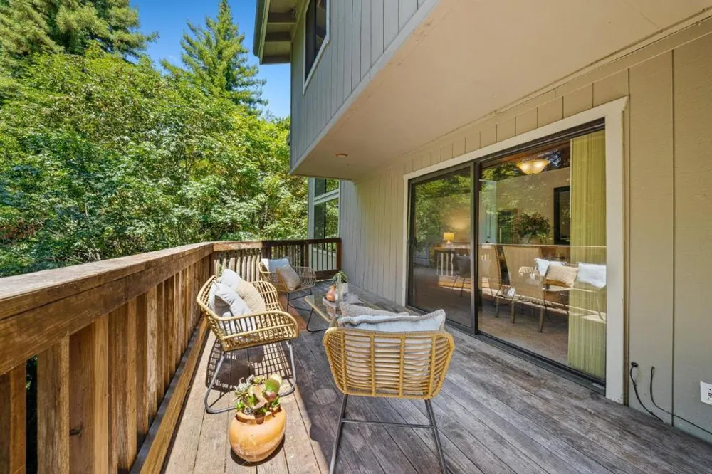 146 Aptos School Road Aptos, CA 95003