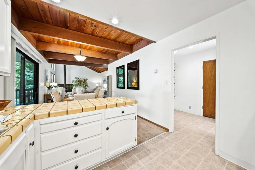 146 Aptos School Road Aptos, CA 95003