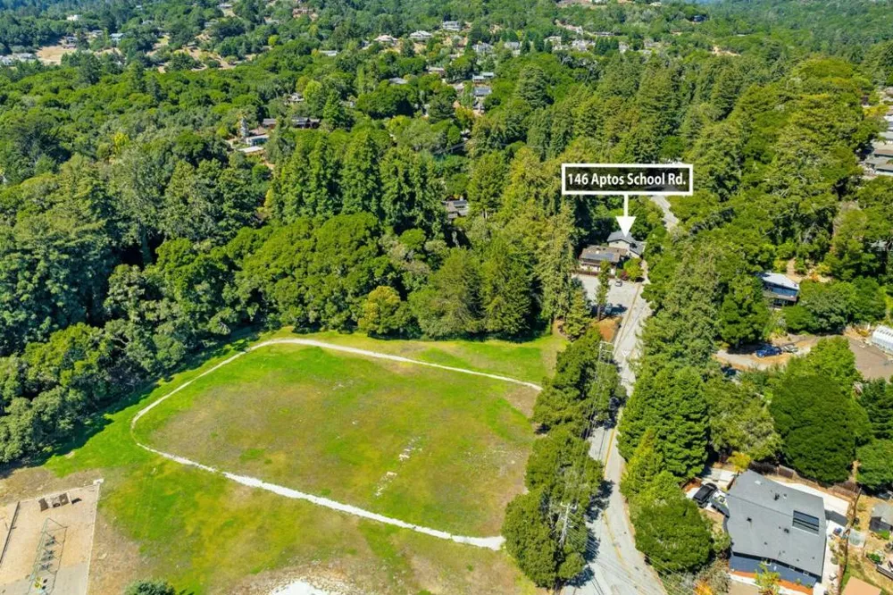 146 Aptos School Road Aptos, CA 95003
