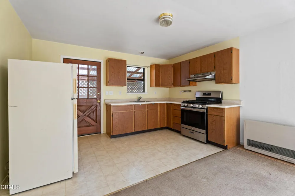 18651 Old Coast Highway Fort Bragg, CA 95437