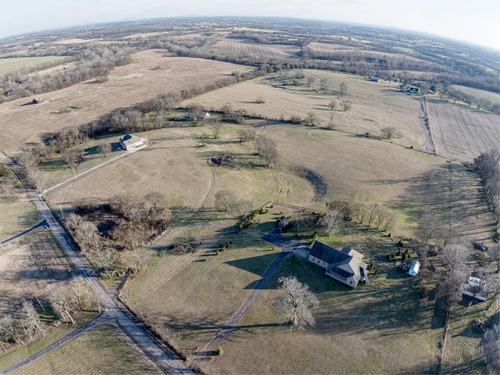 508 Branham Mill Rd Gallatin, TN 37066