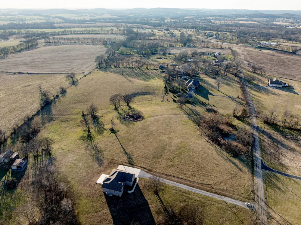 508 Branham Mill Rd Gallatin, TN 37066