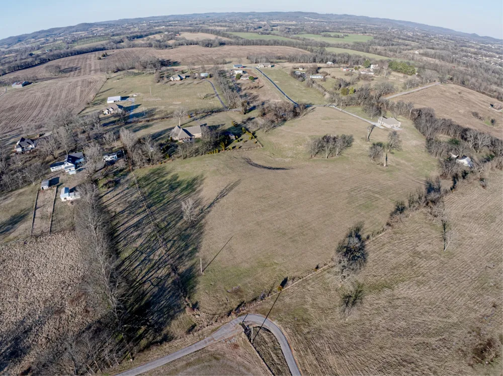 508 Branham Mill Rd Gallatin, TN 37066