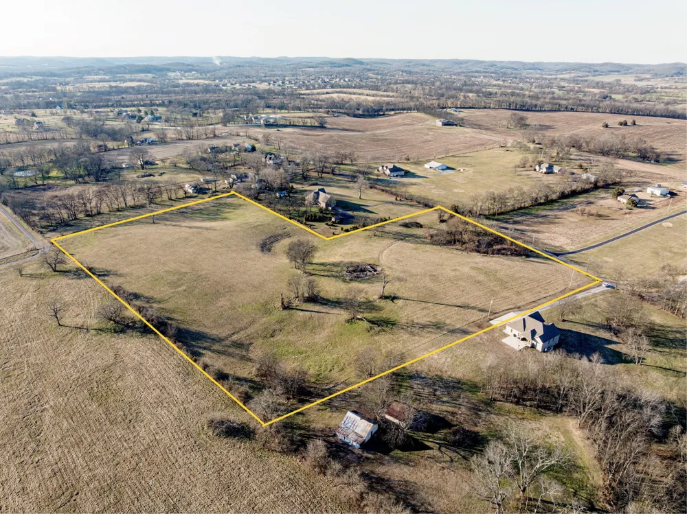 508 Branham Mill Rd Gallatin, TN 37066
