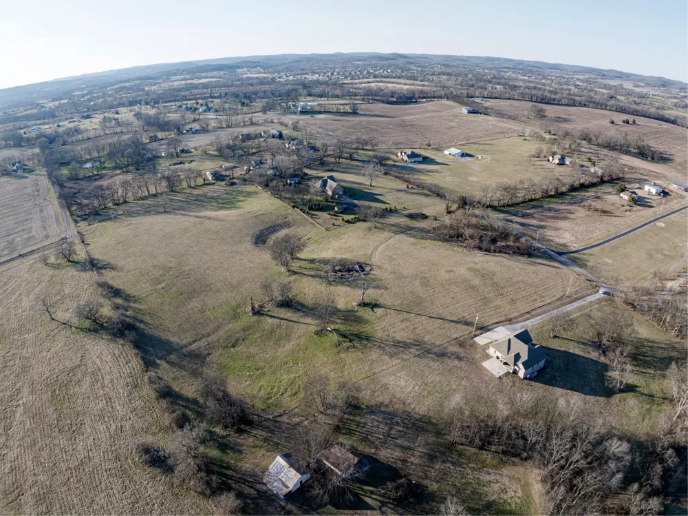 508 Branham Mill Rd Gallatin, TN 37066