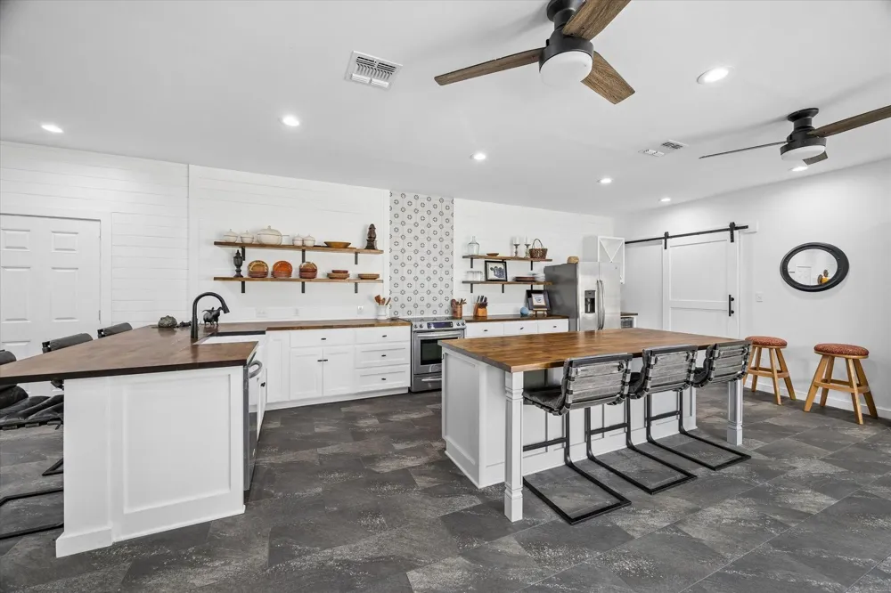 90 Twinstone Circle Coldspring, TX 77331