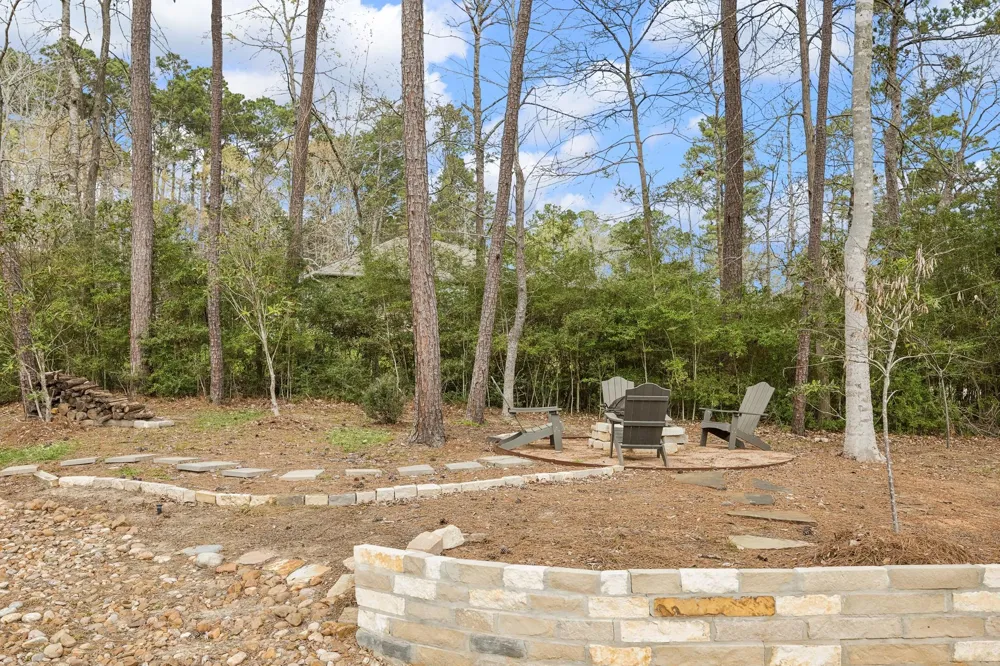 90 Twinstone Circle Coldspring, TX 77331