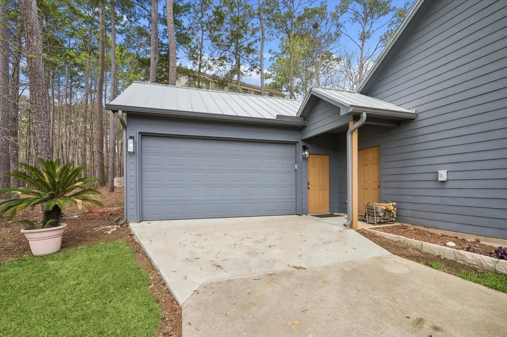 90 Twinstone Circle Coldspring, TX 77331
