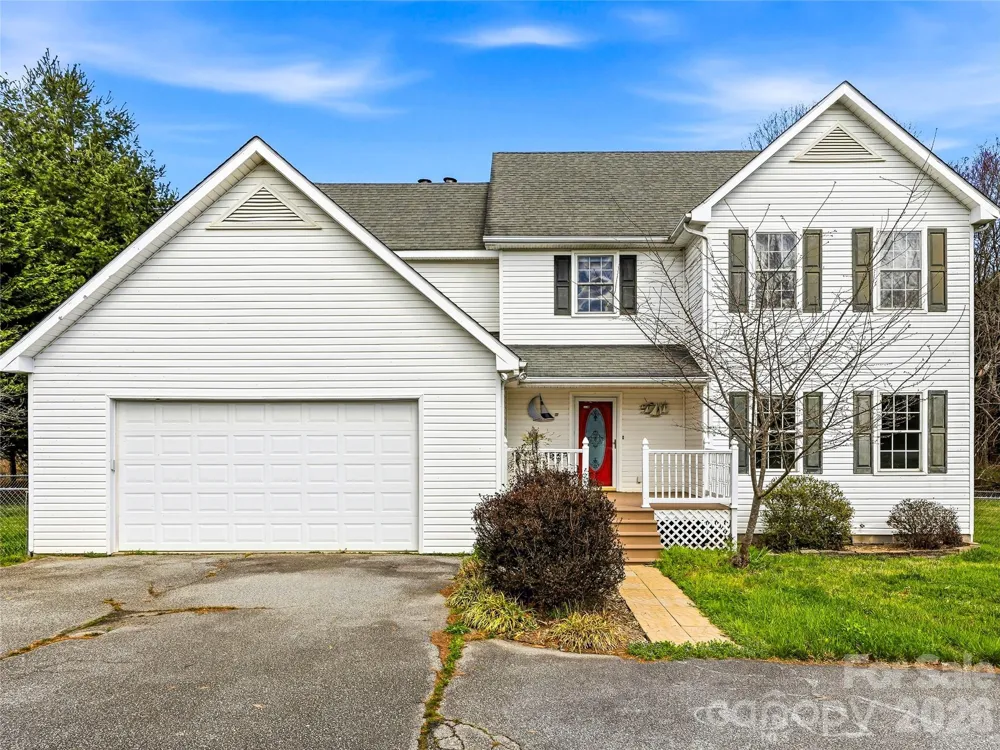 61 Rolling Hills Road Mills River, NC 28759
