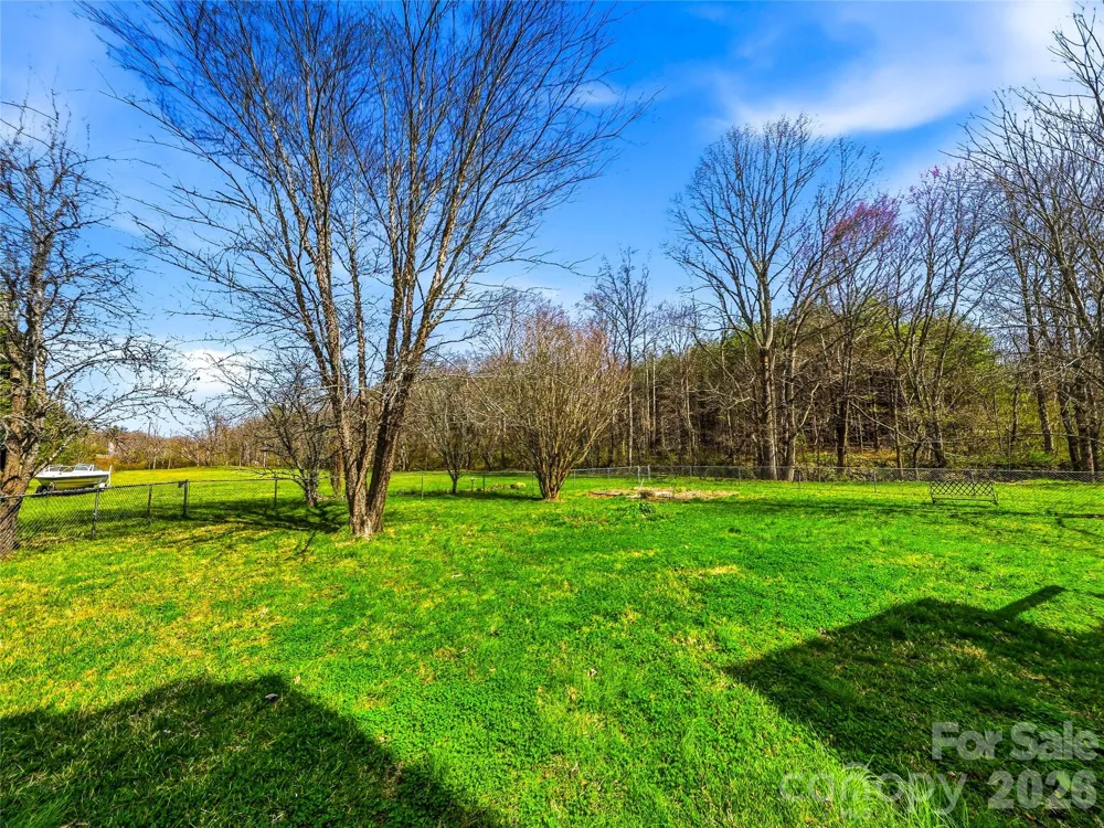 61 Rolling Hills Road Mills River, NC 28759