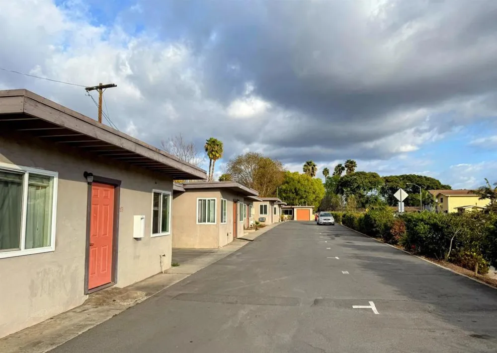 279 S Mollison Ave El Cajon, CA 92020