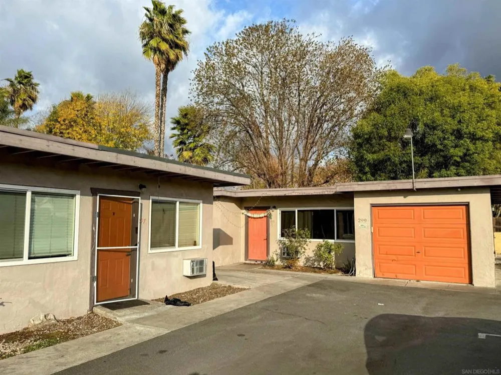 279 S Mollison Ave El Cajon, CA 92020