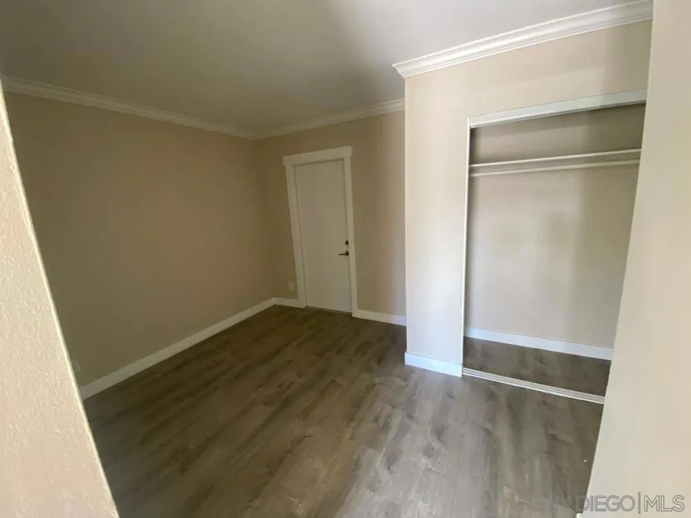279 S Mollison Ave El Cajon, CA 92020