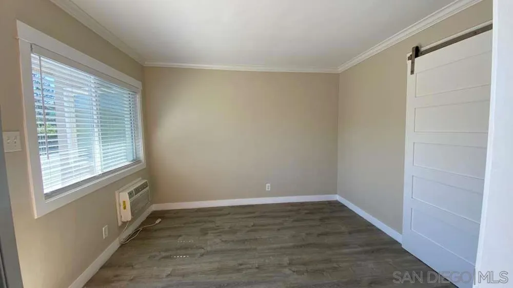 279 S Mollison Ave El Cajon, CA 92020