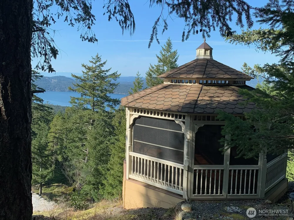 1656 Eagle Ridge Road Orcas Island, WA 98245