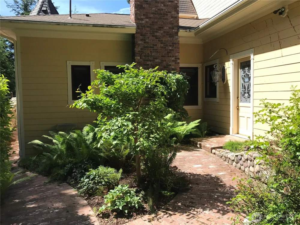 1656 Eagle Ridge Road Orcas Island, WA 98245