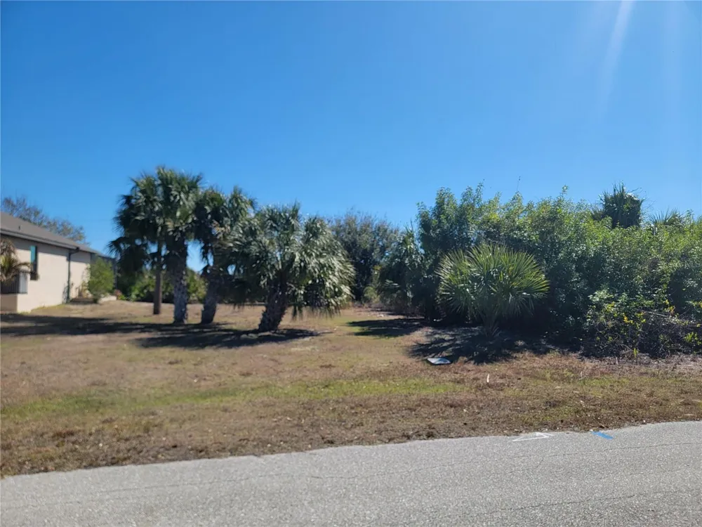 13508 HIGH SPRINGS AVENUE Port Charlotte, FL 33981