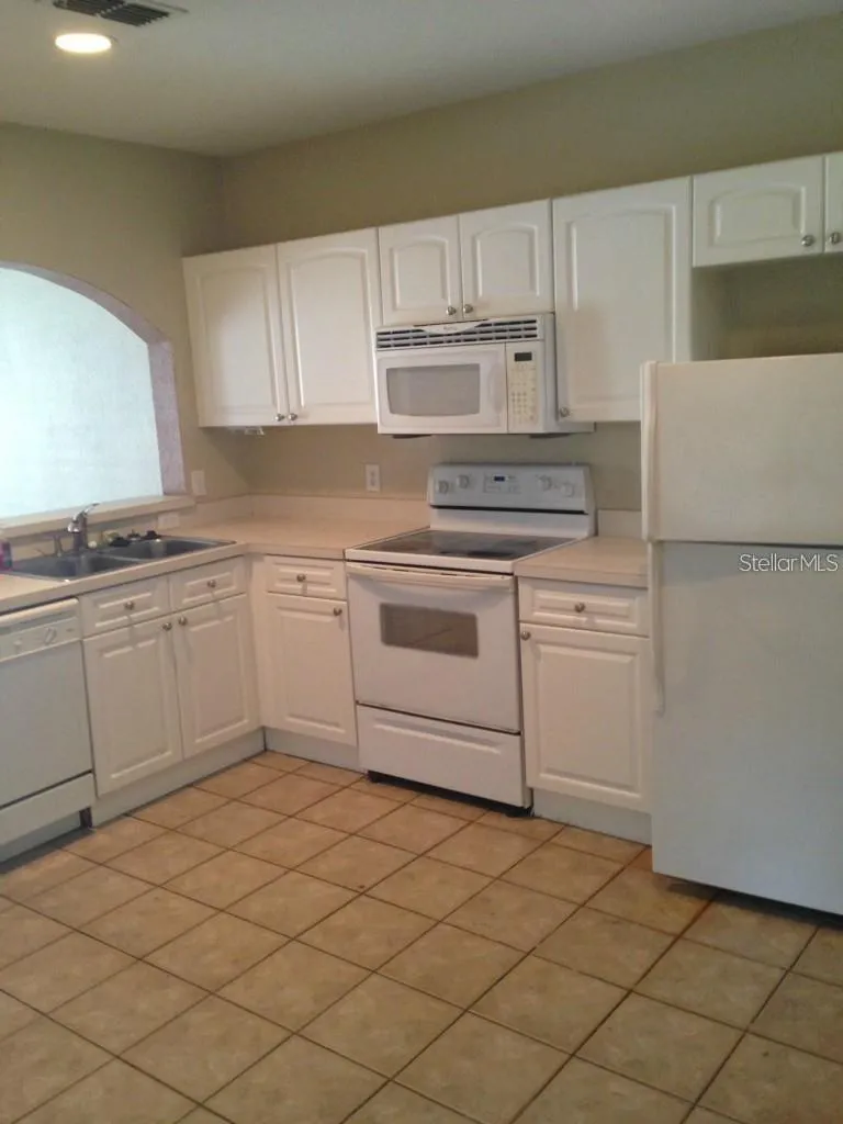 4214 PLANTATION COVE DRIVE Orlando, FL 32810
