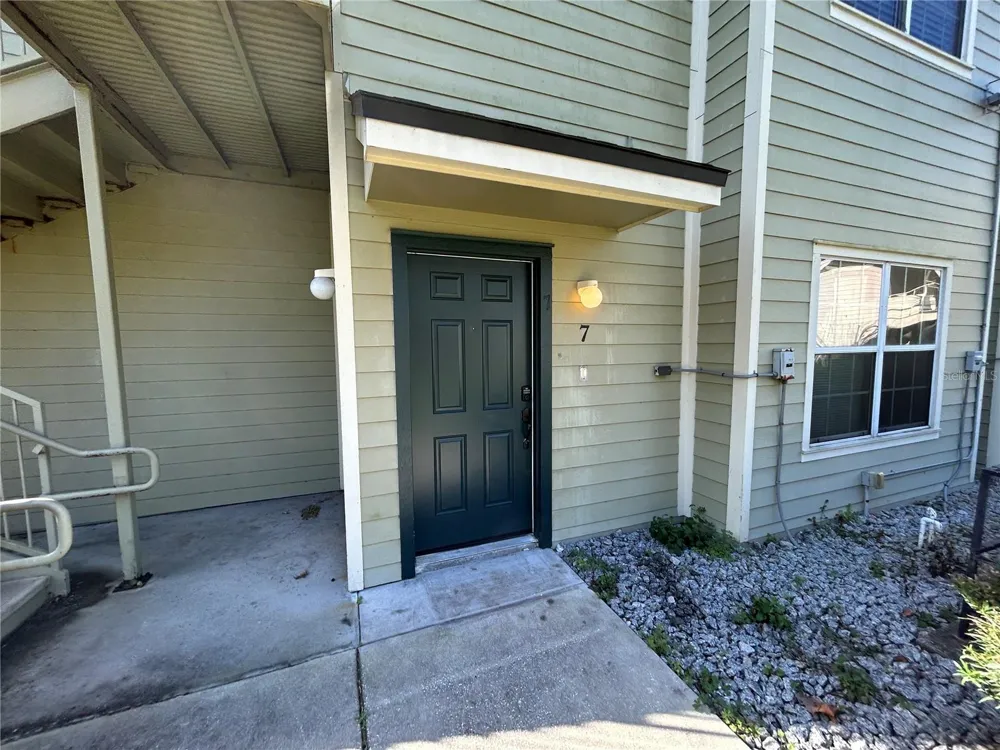 3721 S LAKE ORLANDO PARKWAY #7 Orlando, FL 32808