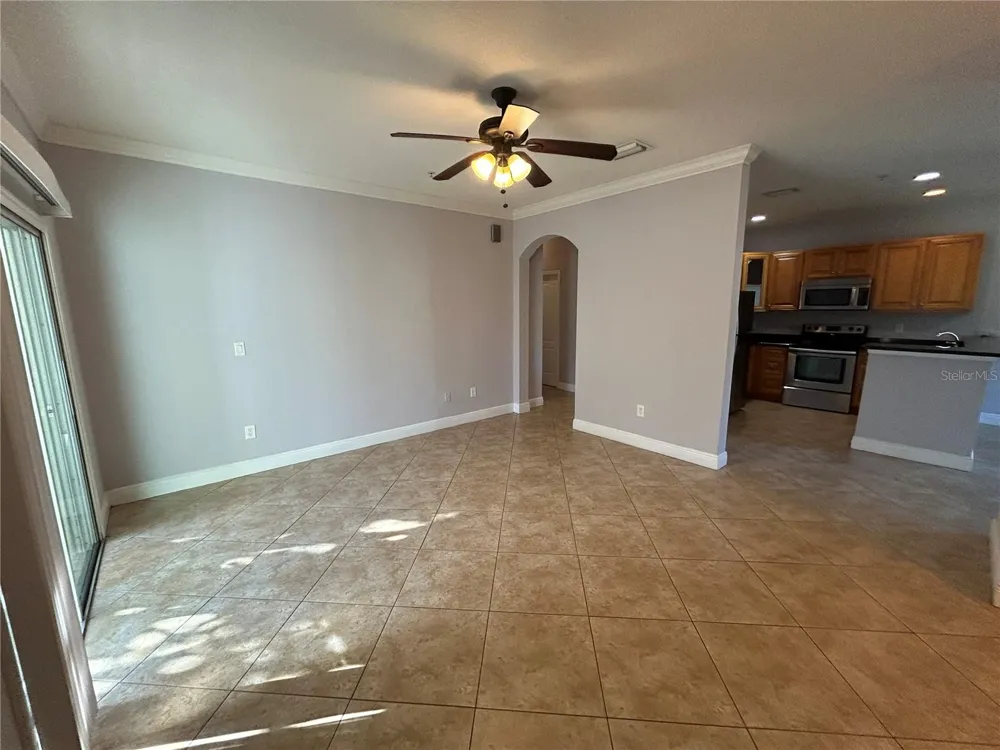 3721 S LAKE ORLANDO PARKWAY #7 Orlando, FL 32808