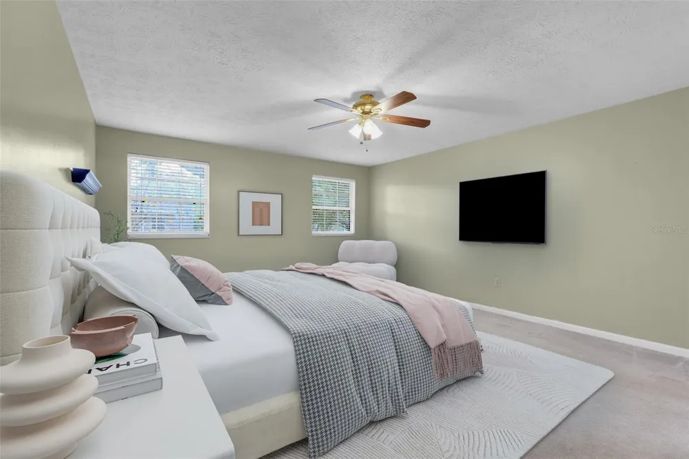 4224 LAKE UNDERHILL ROAD #8B8 Orlando, FL 32803