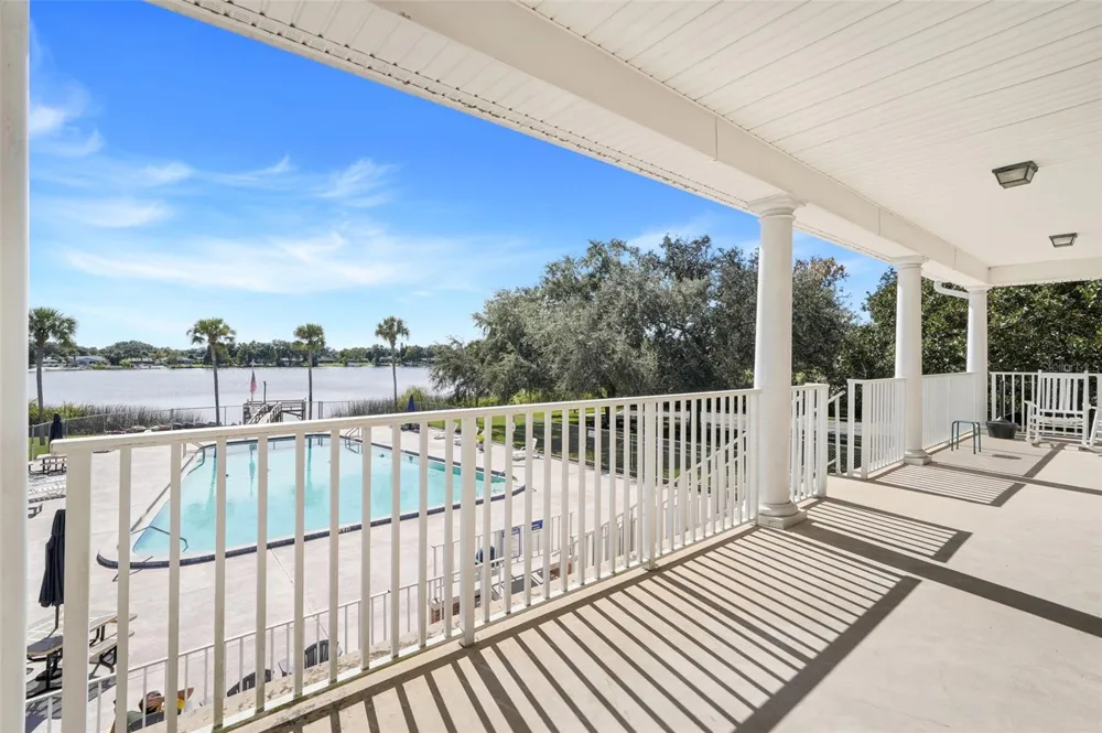 4224 LAKE UNDERHILL ROAD #8B8 Orlando, FL 32803