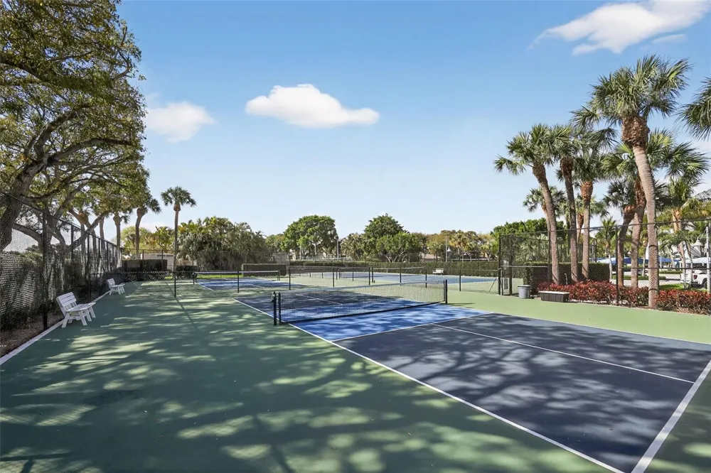 915 BAY COLONY DRIVE S #S Juno Beach, FL 33408