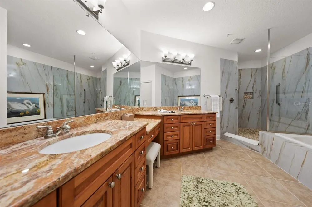 1030 BELLASOL WAY #3201 Apollo Beach, FL 33572
