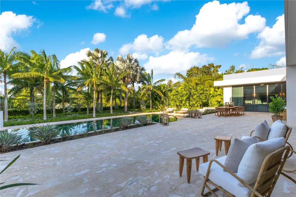 17 DORADO BEACH ESTATES Dorado, PR 00646