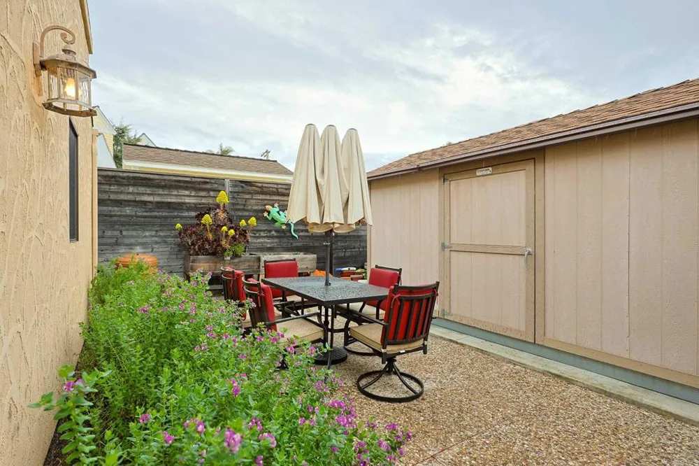 1027 Encino Coronado, CA 92118