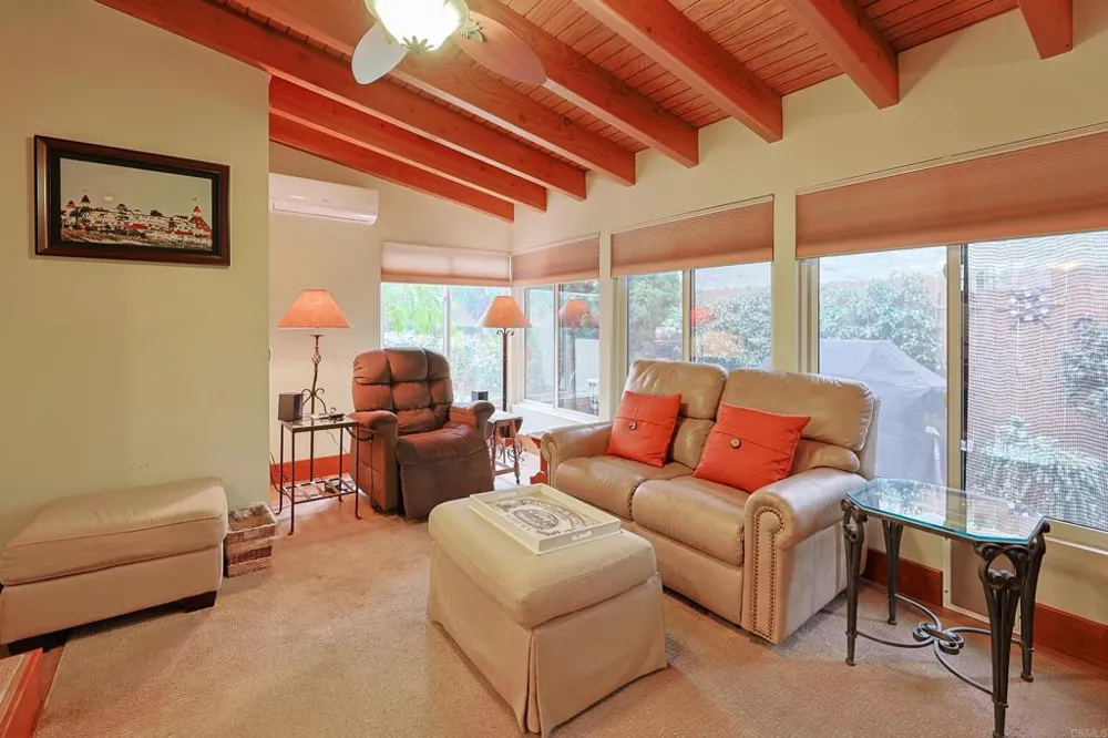 1027 Encino Coronado, CA 92118