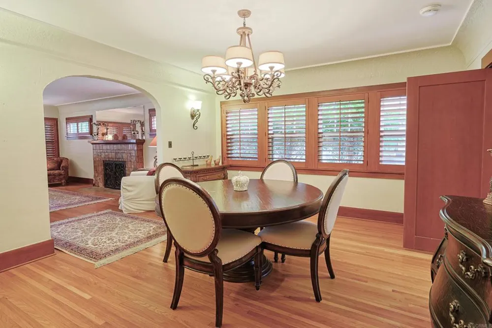 1027 Encino Coronado, CA 92118