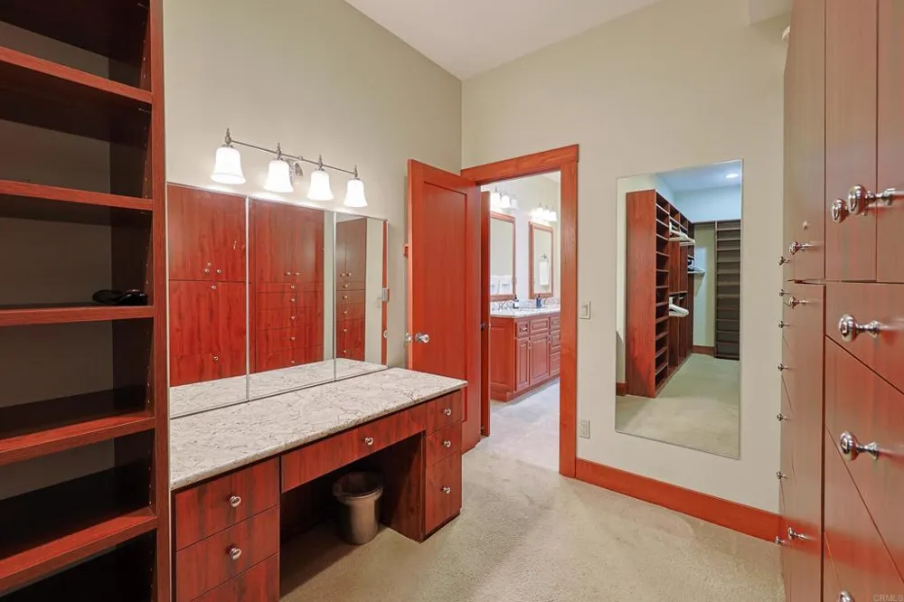 1027 Encino Coronado, CA 92118