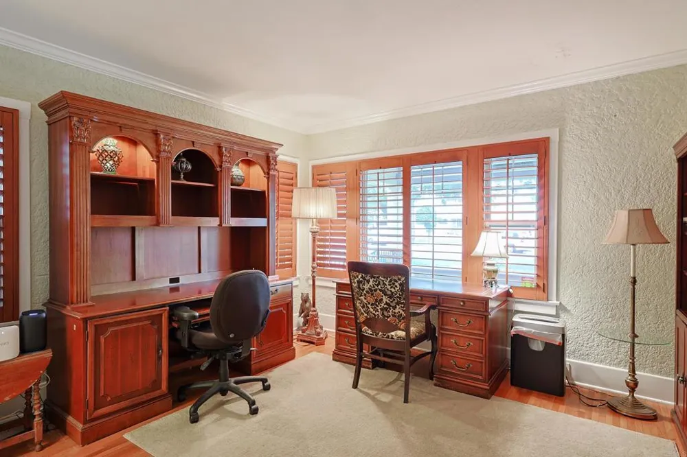 1027 Encino Coronado, CA 92118