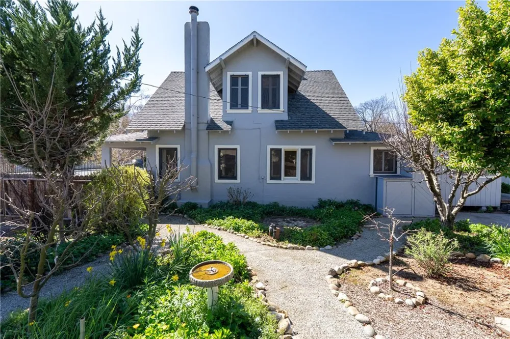 6390 Navajoa Atascadero, CA 93422