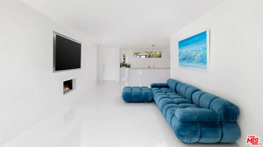 22548 Pacific Coast Highway #203 Malibu, CA 90265