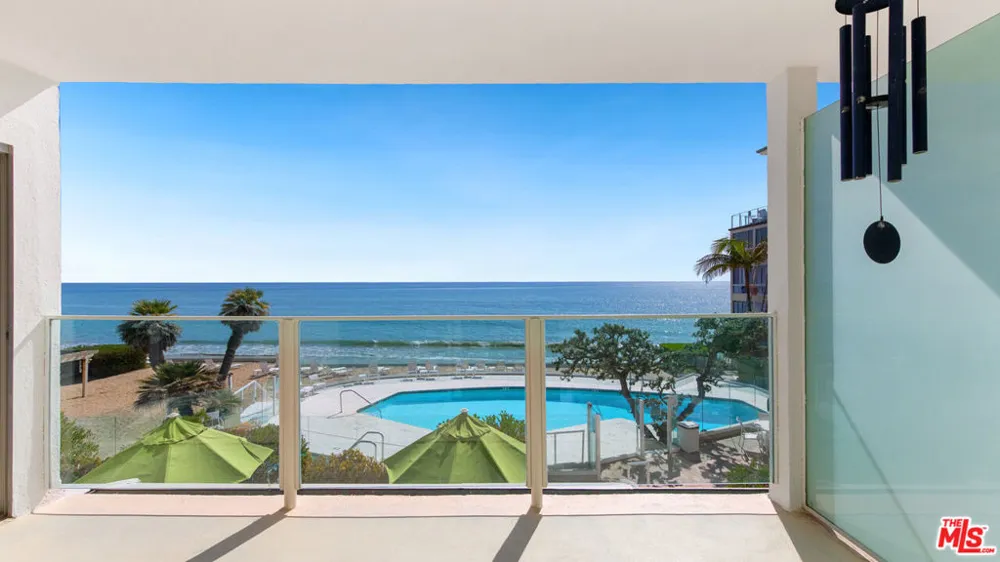 22548 Pacific Coast Highway #203 Malibu, CA 90265