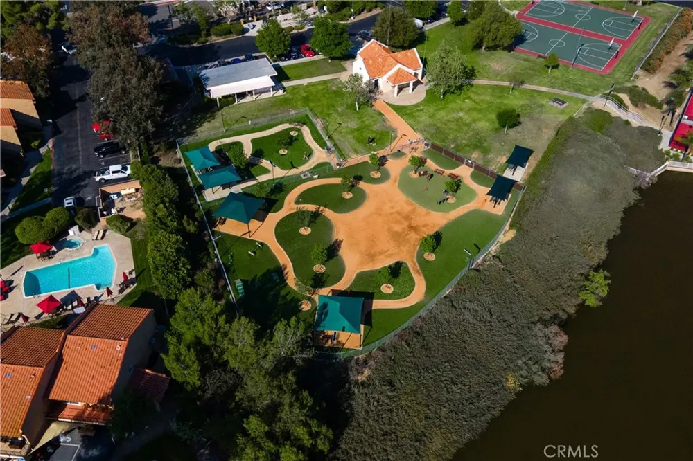 29019 Big Range Road Canyon Lake, CA 92587